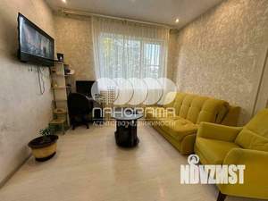 Дом 63м&sup2;, 2-этажный, участок 15 сот.  