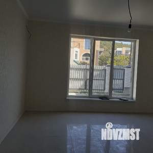 Дом 87м&sup2;, 2-этажный, участок 3 сот.  