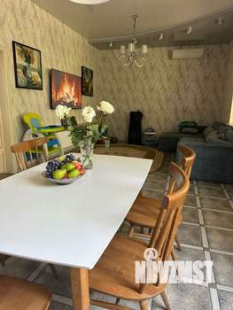 Дом 184м², 2-этажный, участок 8 сот.  