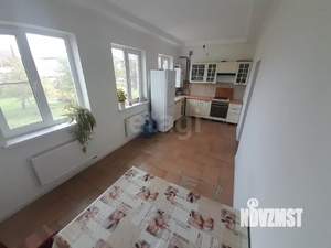 Дом 235м&sup2;, 3-этажный, участок 7 сот.  