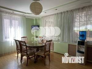 Дом 175м², 2-этажный, участок 4 сот.  