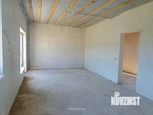 Дом 90м&sup2;, 2-этажный, участок 5 сот.  