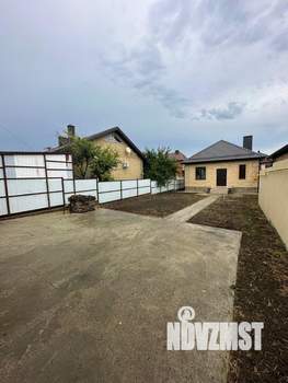 Дом 65м&sup2;, 2-этажный, участок 3 сот.  