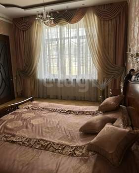 Дом 485м&sup2;, 2-этажный, участок 7 сот.  