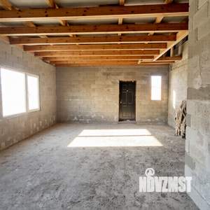 Дом 43м&sup2;, 2-этажный, участок 10 сот.  