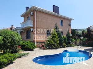 Дом 371м&sup2;, 3-этажный, участок 11 сот.  