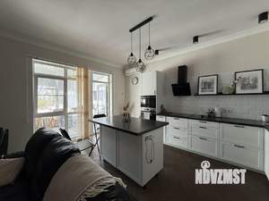 Дом 120м&sup2;, 2-этажный, участок 8 сот.  