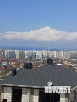 Дом 180м&sup2;, 2-этажный, участок 4 сот.  