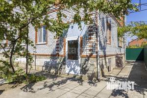 Дом 236м&sup2;, 2-этажный, участок 5 сот.  