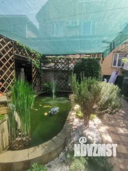 Дом 320м&sup2;, 2-этажный, участок 4 сот.  