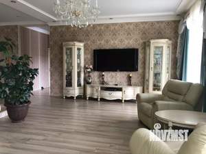 Дом 352м², 3-этажный, участок 5 сот.  