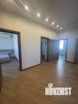 Дом 450м², 2-этажный, участок 6 сот.  