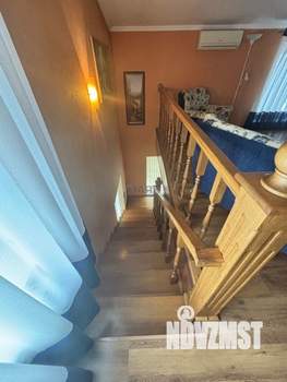 Дом 240м&sup2;, 2-этажный, участок 9 сот.  