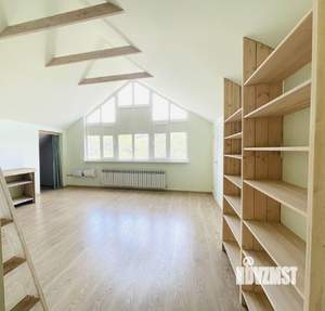 Дом 345м&sup2;, 3-этажный, участок 12 сот.  