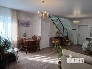 Дом 104м&sup2;, 2-этажный, участок 2 сот.  