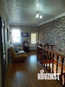 Дом 373м&sup2;, 2-этажный, участок 10 сот.  