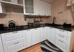 Дом 240м², 3-этажный, участок 8 сот.  