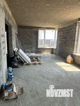 Дом 184м&sup2;, 2-этажный, участок 6 сот.  