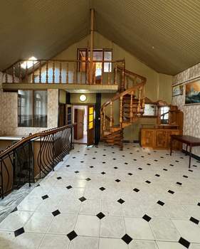 Дом 200м², 2-этажный, участок 3 сот.  