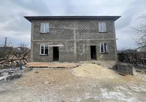Дом 200м², 2-этажный, участок 5 сот.  