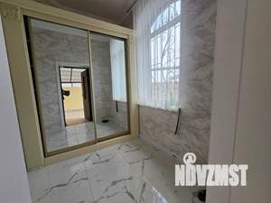 Дом 180м&sup2;, 2-этажный, участок 3 сот.  