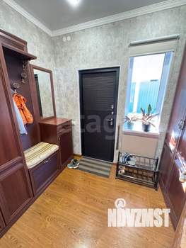 Дом 100м&sup2;, 2-этажный, участок 10 сот.  