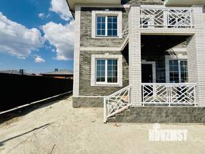 Дом 182м², 2-этажный, участок 4 сот.  