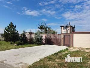 Дом 315м&sup2;, 3-этажный, участок 10 сот.  