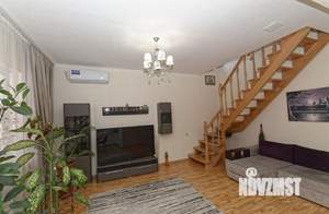 Дом 145м², 2-этажный, участок 6 сот.  