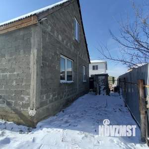 Дом 43м&sup2;, 2-этажный, участок 10 сот.  