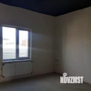 Дом 75м&sup2;, 2-этажный, участок 3 сот.  