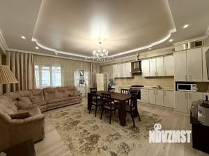 Таунхаус 134м², 2-этажный, участок 2 сот.  