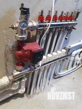 Дом 270м&sup2;, 2-этажный, участок 3 сот.  