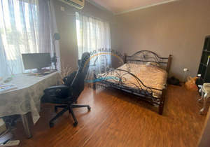 Дом 67м&sup2;, 3-этажный, участок 2 сот.  