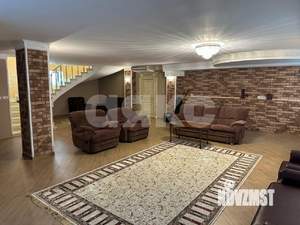 Дом 576м&sup2;, 2-этажный, участок 7 сот.  