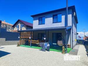 Дом 170м&sup2;, 2-этажный, участок 4 сот.  