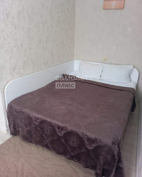 Дом 12м², 4-этажный, участок 2 сот.  