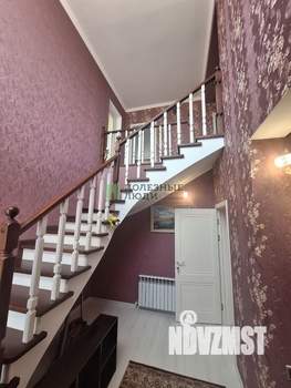 Коттедж 245м², 2-этажный, участок 9 сот.  