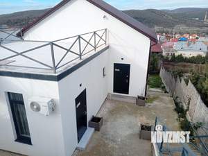 Дом 99м&sup2;, 2-этажный, участок 3 сот.  