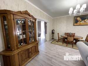 Дом 210м², 2-этажный, участок 5 сот.  