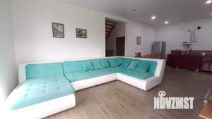 Дом 144м&sup2;, 2-этажный, участок 10 сот.  