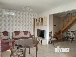 Дом 132м&sup2;, 2-этажный, участок 7 сот.  