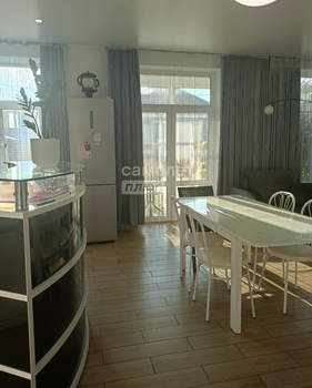 Дом 312м&sup2;, 2-этажный, участок 5 сот.  