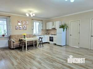 Дом 105м&sup2;, 1-этажный, участок 7 сот.  