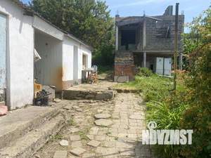 Дом 40м&sup2;, 2-этажный, участок 9 сот.  