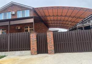 Дом 166м², 2-этажный, участок 10 сот.  