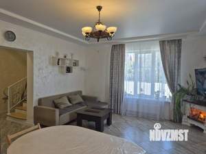 Дом 126м&sup2;, 2-этажный, участок 4 сот.  