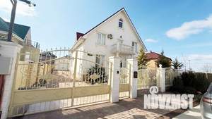 Дом 300м&sup2;, 2-этажный, участок 8 сот.  