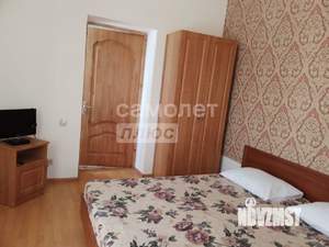 Дом 233м², 3-этажный, участок 4 сот.  