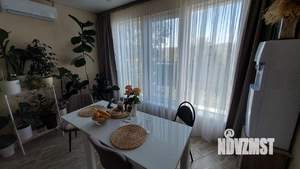 Дом 80м&sup2;, 2-этажный, участок 6 сот.  